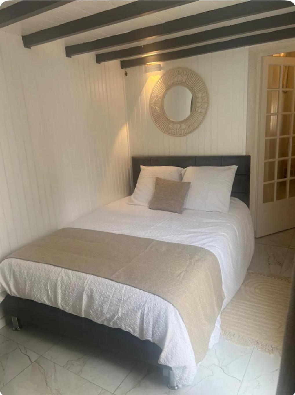Prestige Etretat Apartment Room photo